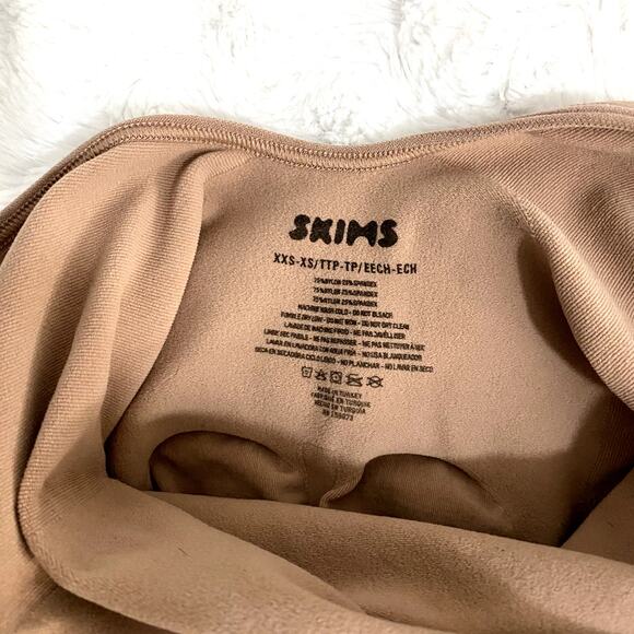 Skims Tan Sienna Neutral Seamless Sculpt Ankle Crop Catsuit Shapewear XXS/XS - Picture 5 of 9